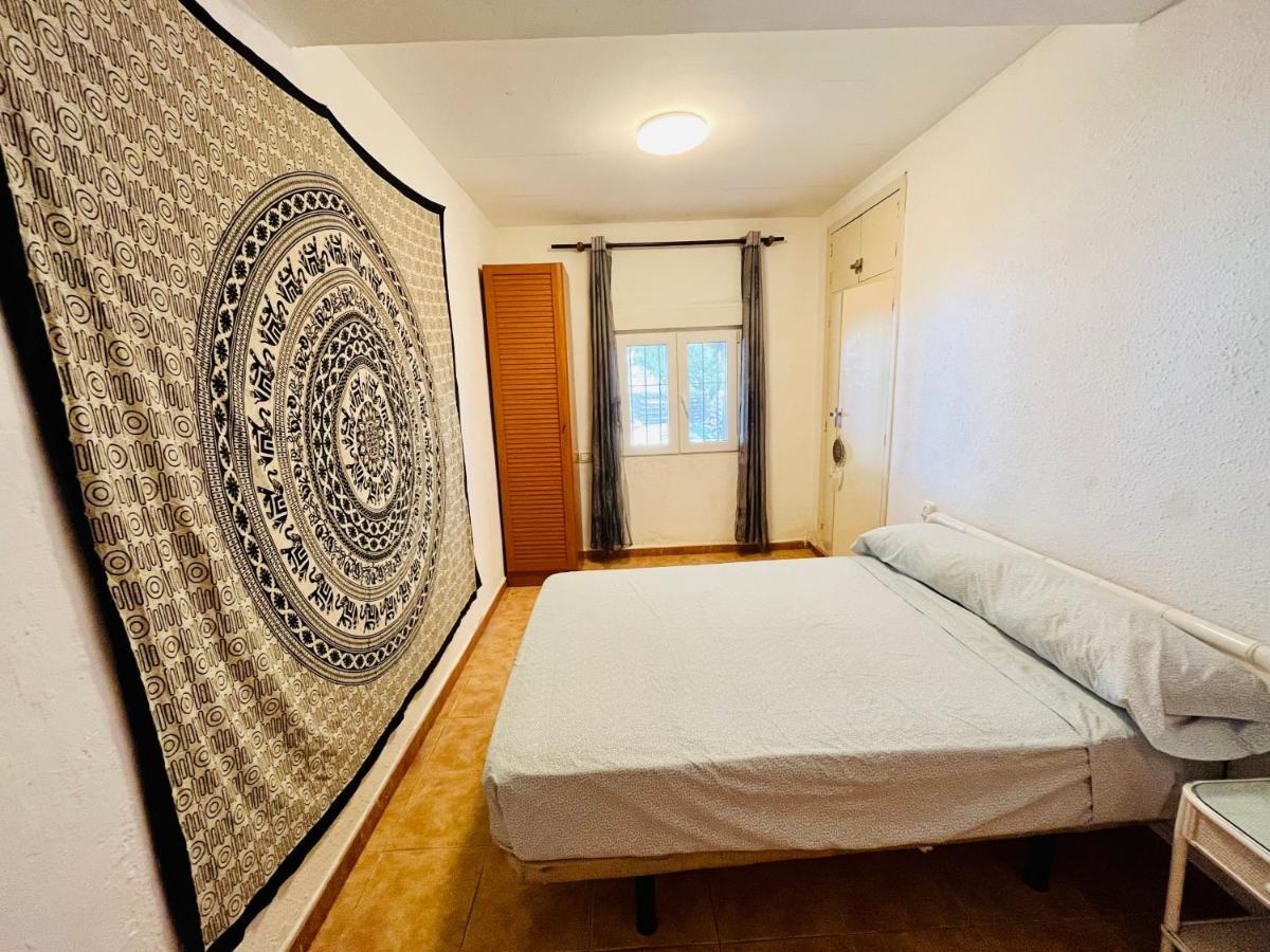 Estudio Adosado Acogedor Con Jardin, Barbacoa Y Parking Privado لقنت المظهر الخارجي الصورة