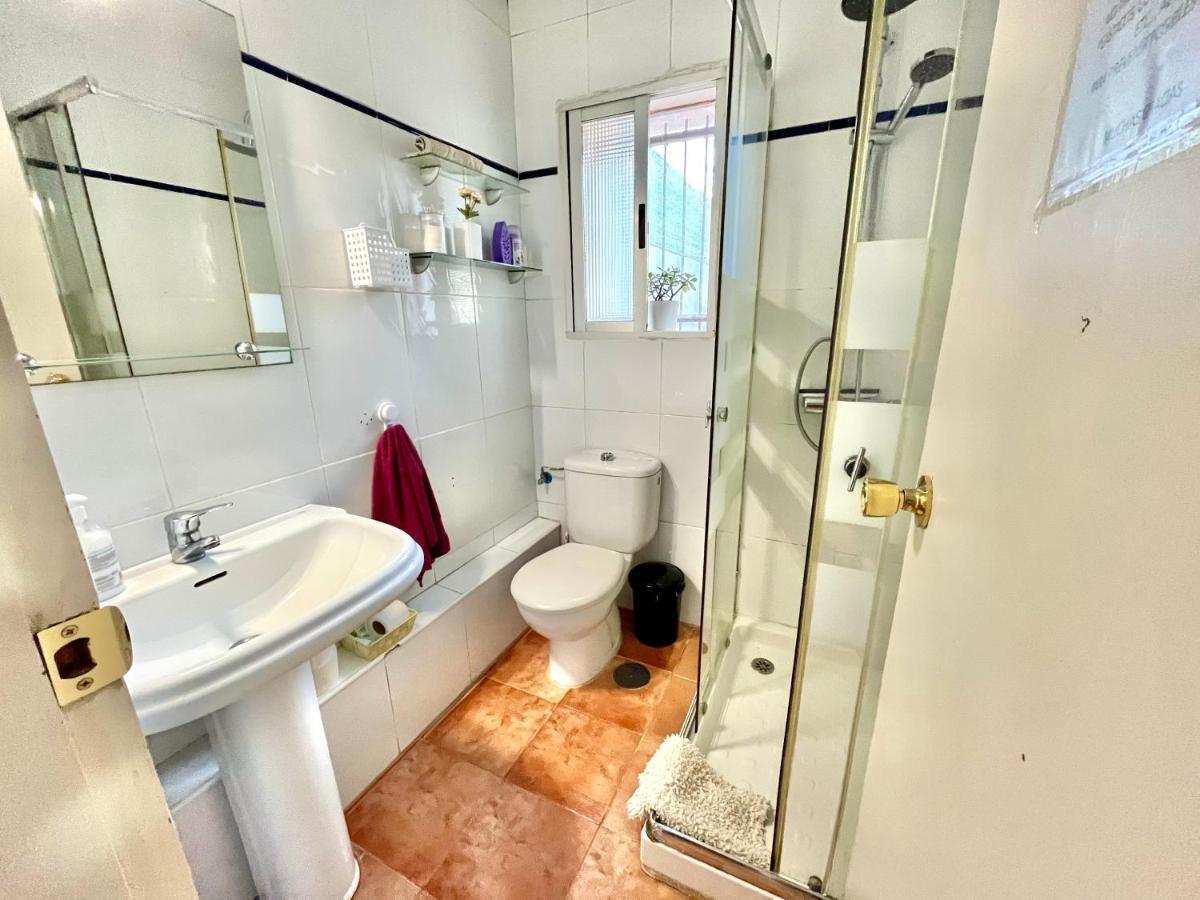 Estudio Adosado Acogedor Con Jardin, Barbacoa Y Parking Privado لقنت المظهر الخارجي الصورة