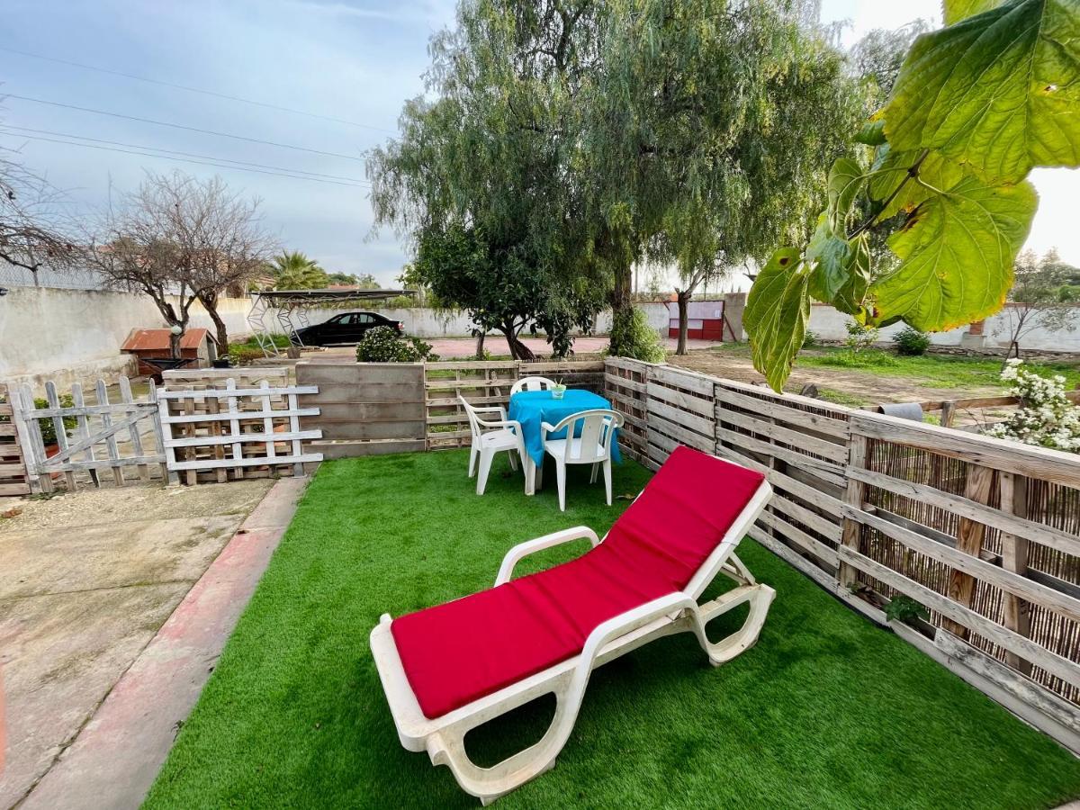Estudio Adosado Acogedor Con Jardin, Barbacoa Y Parking Privado لقنت المظهر الخارجي الصورة