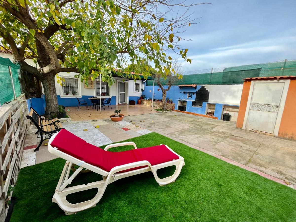 Estudio Adosado Acogedor Con Jardin, Barbacoa Y Parking Privado لقنت المظهر الخارجي الصورة
