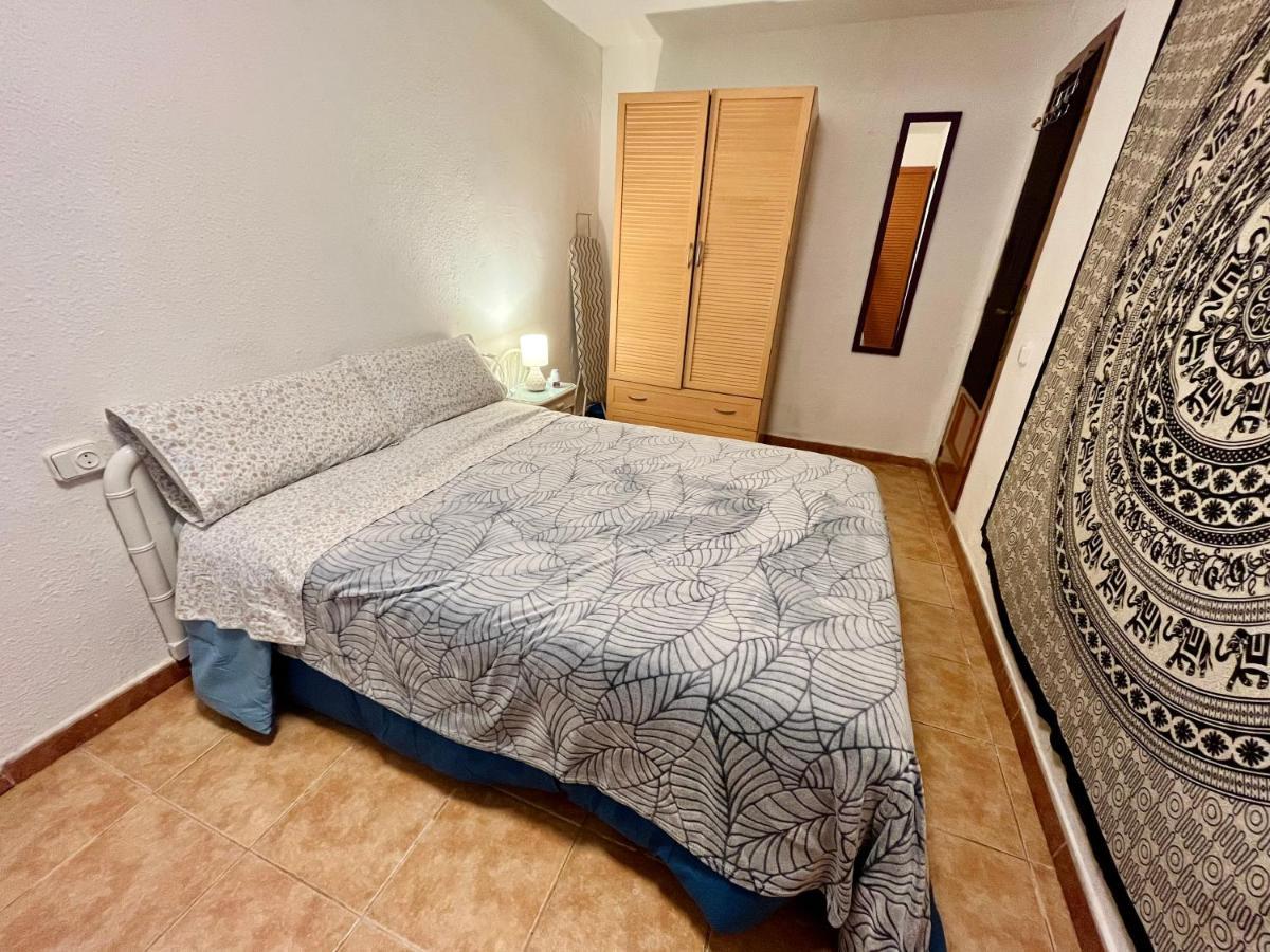 Estudio Adosado Acogedor Con Jardin, Barbacoa Y Parking Privado لقنت المظهر الخارجي الصورة