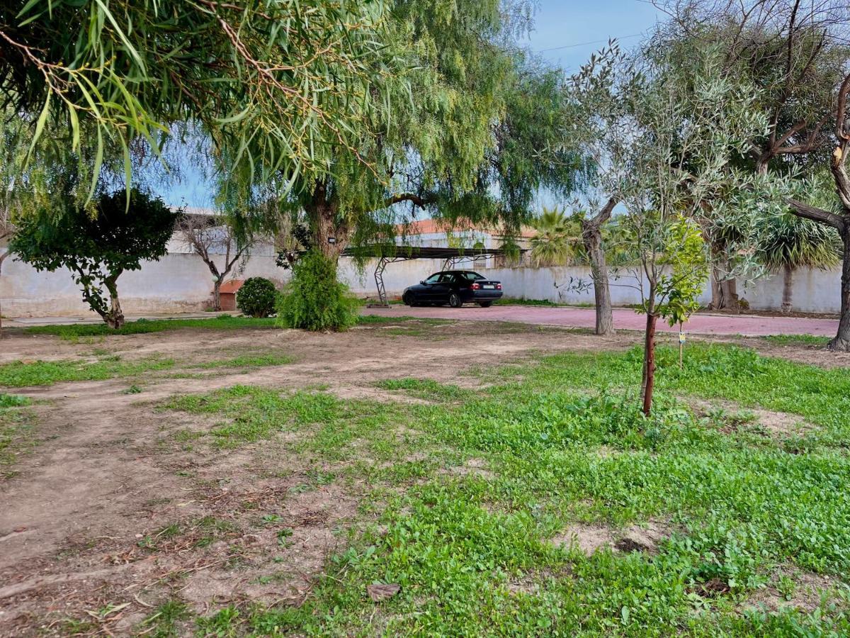 Estudio Adosado Acogedor Con Jardin, Barbacoa Y Parking Privado لقنت المظهر الخارجي الصورة